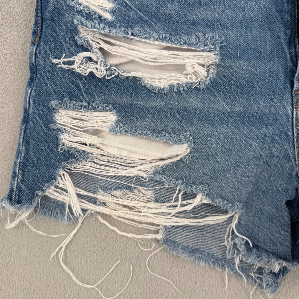 American Eagle Highest Rise 90s Boyfriend Short Distressed Denim Blue Size 8 - Picture 2 of 12